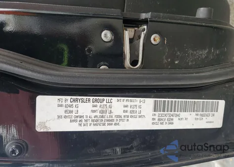 2013 Chrysler 300C Varvatos z USA, uszkodzony, nr VIN 2C3CCADT5DH672642